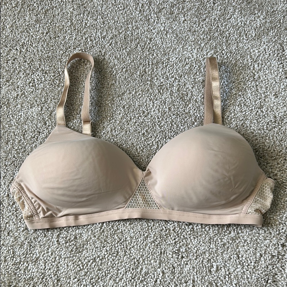 Seamless Beige Bra, Wireless, Size Small